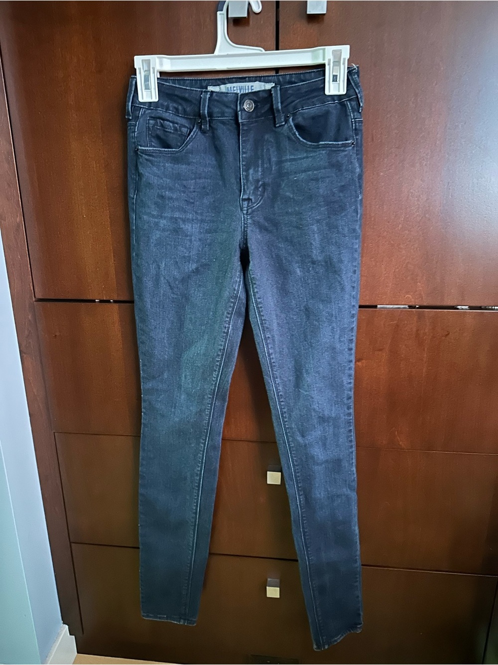 Brandy Melville Women's Skinny Jeans in Washed Black